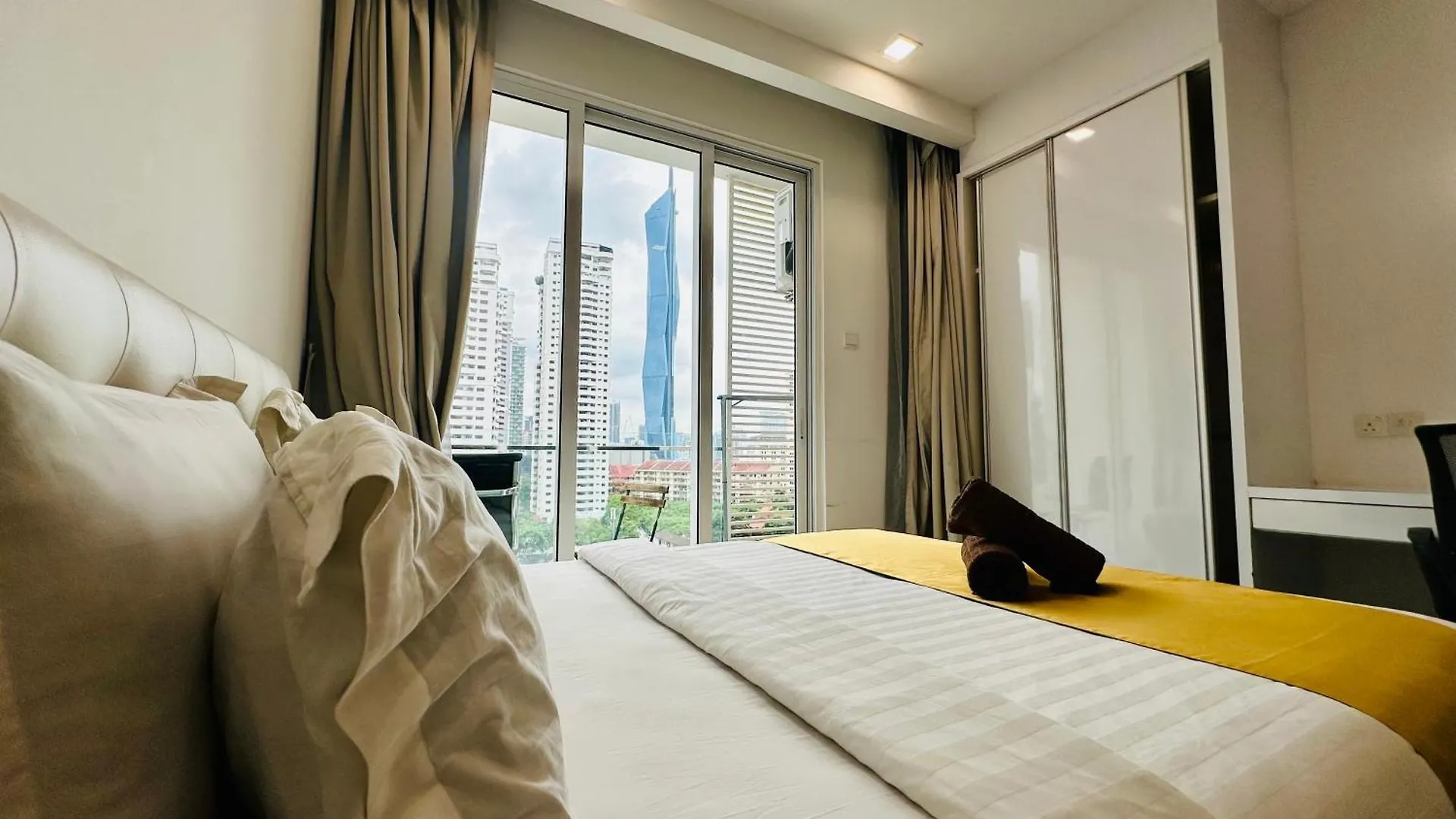 One Bukit Ceylon By Queen Serviced Suites Kuala Lumpur