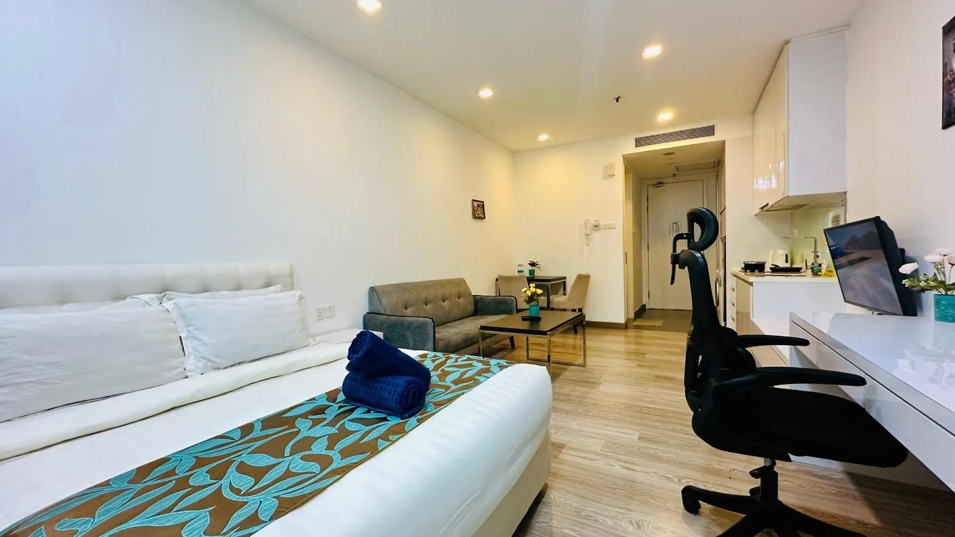 One Bukit Ceylon By Queen Serviced Suites Kuala Lumpur Aparthotel